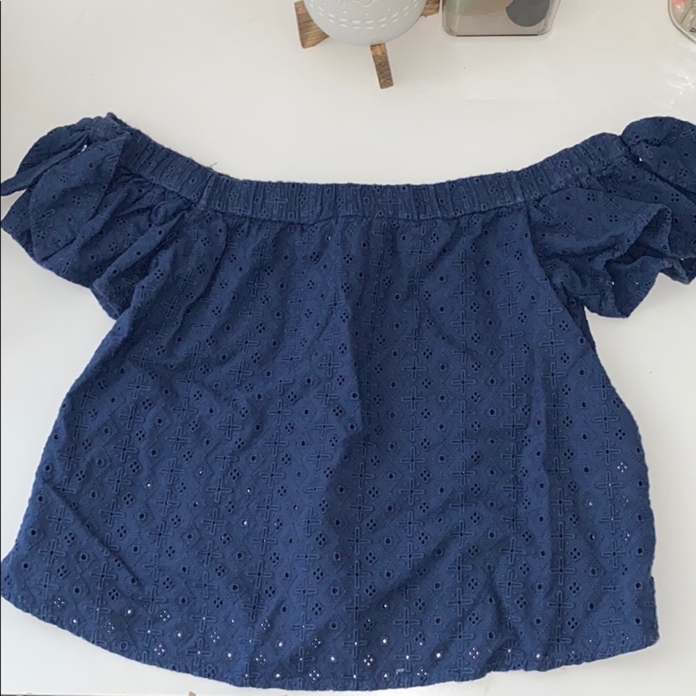 A&F eyelet off the shoulder top